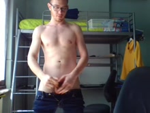 Watch wanted351's Cam Show @ Chaturbate 19/04/2016