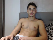 Watch hornyhotboy103's Cam Show @ Chaturbate 31/10/2017