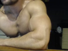 Watch nepromuscleman's Cam Show @ Chaturbate 01/02/2019