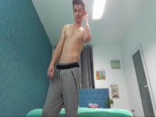 Watch rryansmith8's Cam Show @ Chaturbate 03/05/2019