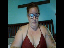 Watch hot_mom_at_home's Cam Show @ Chaturbate 02/07/2019
